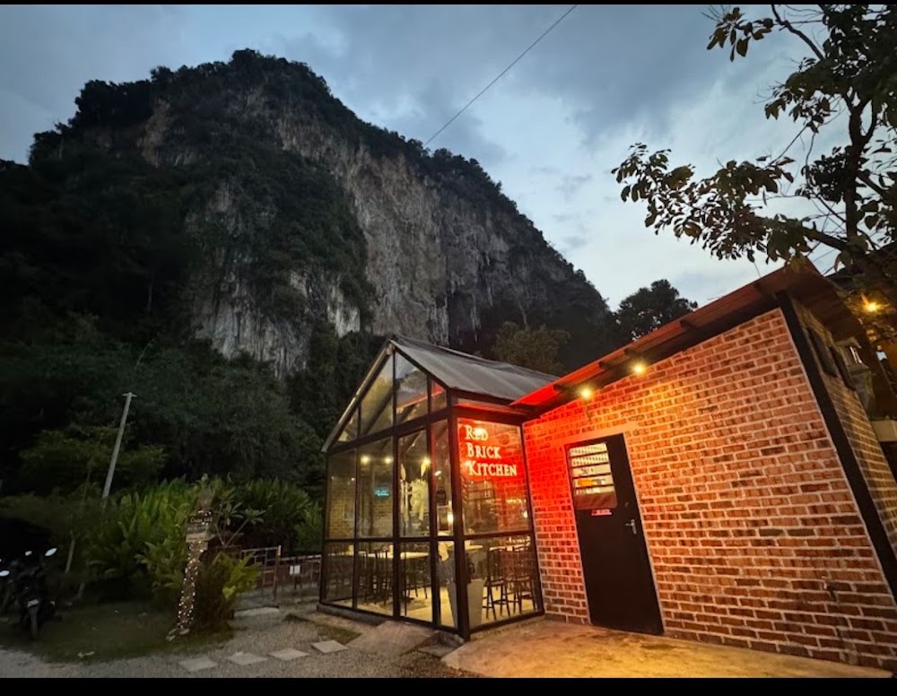 Red Brick Kitchen
